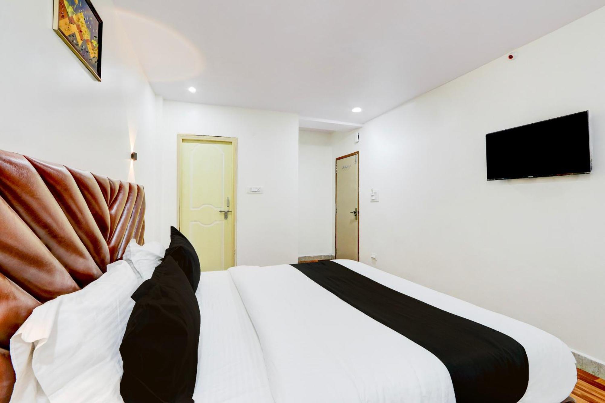 Hotel O Rms Grand Patancheru Dış mekan fotoğraf