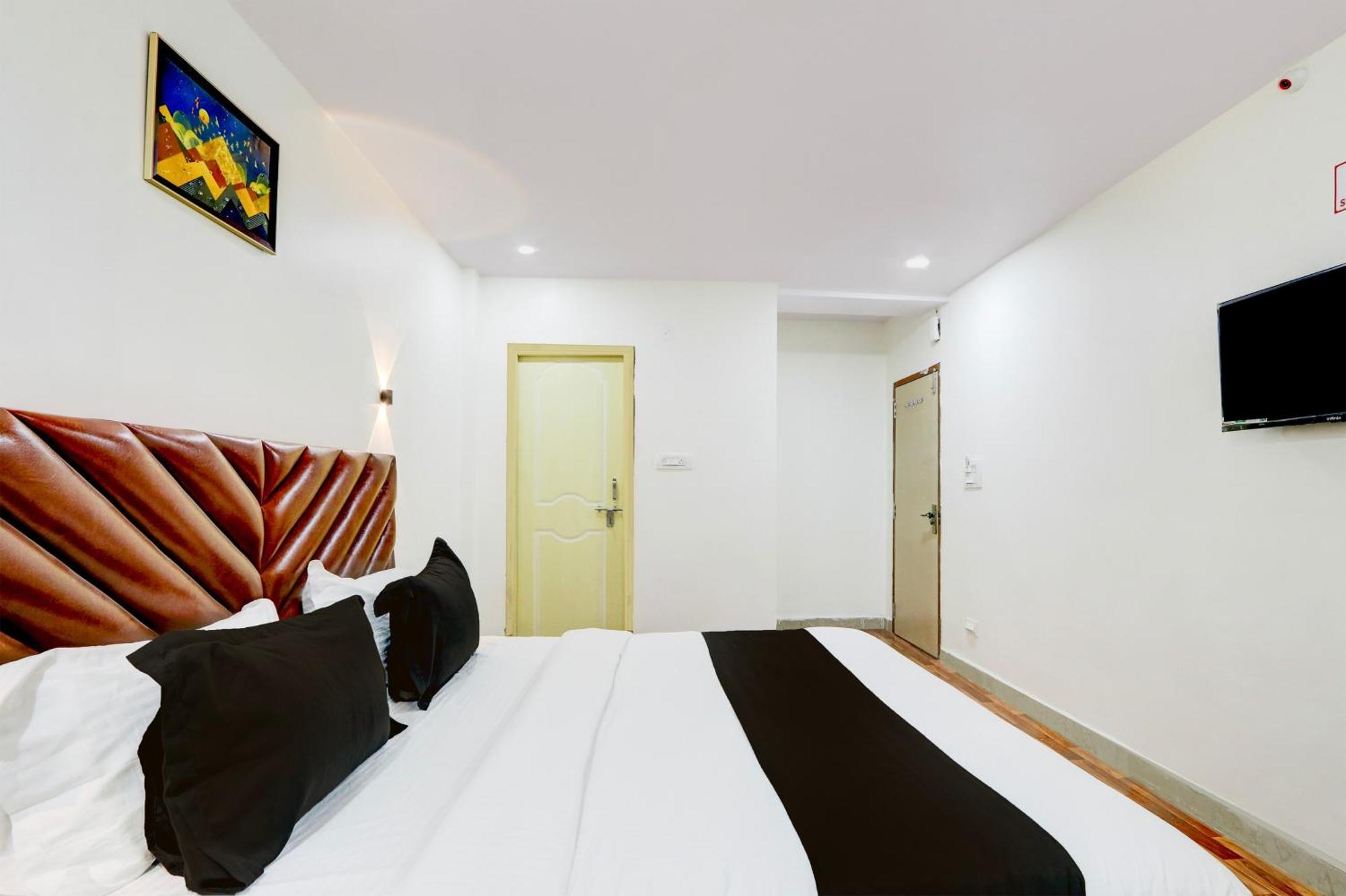 Hotel O Rms Grand Patancheru Dış mekan fotoğraf