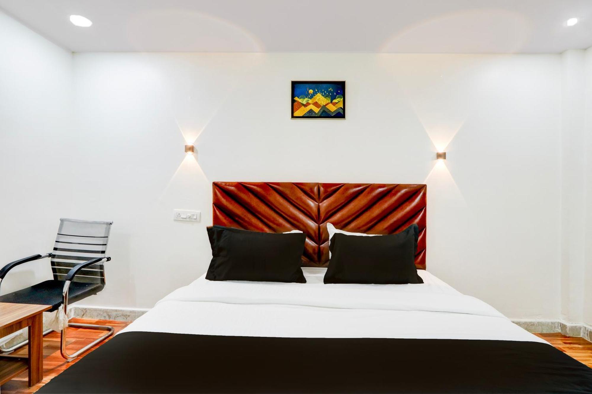 Hotel O Rms Grand Patancheru Dış mekan fotoğraf